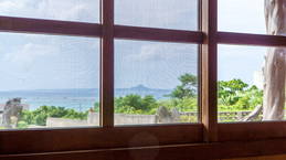in_window_ishinagu.jpg