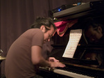 kawa04piano_adue.jpg