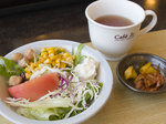lunch_salada_noto_oh.jpg